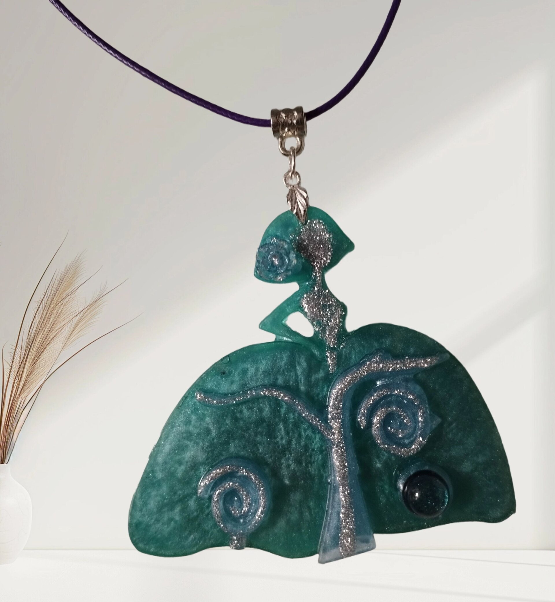 Colgante Menina Árbol de la Vida Esmeralda: Elegancia Natural y Simbólica - 5