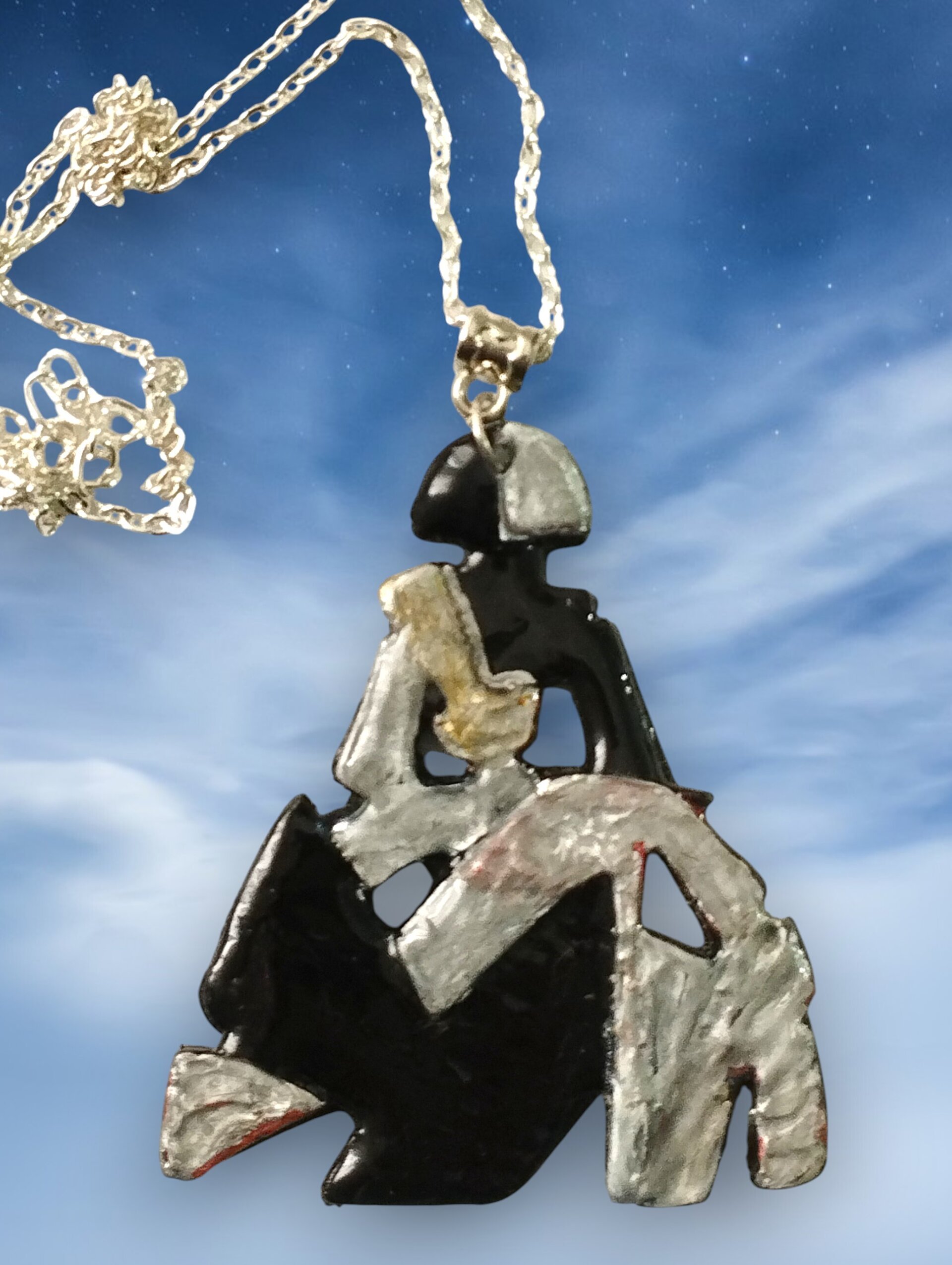 Colgante Menina 'Contrastes' – Silueta Abstracta Blanco y Negro - 3