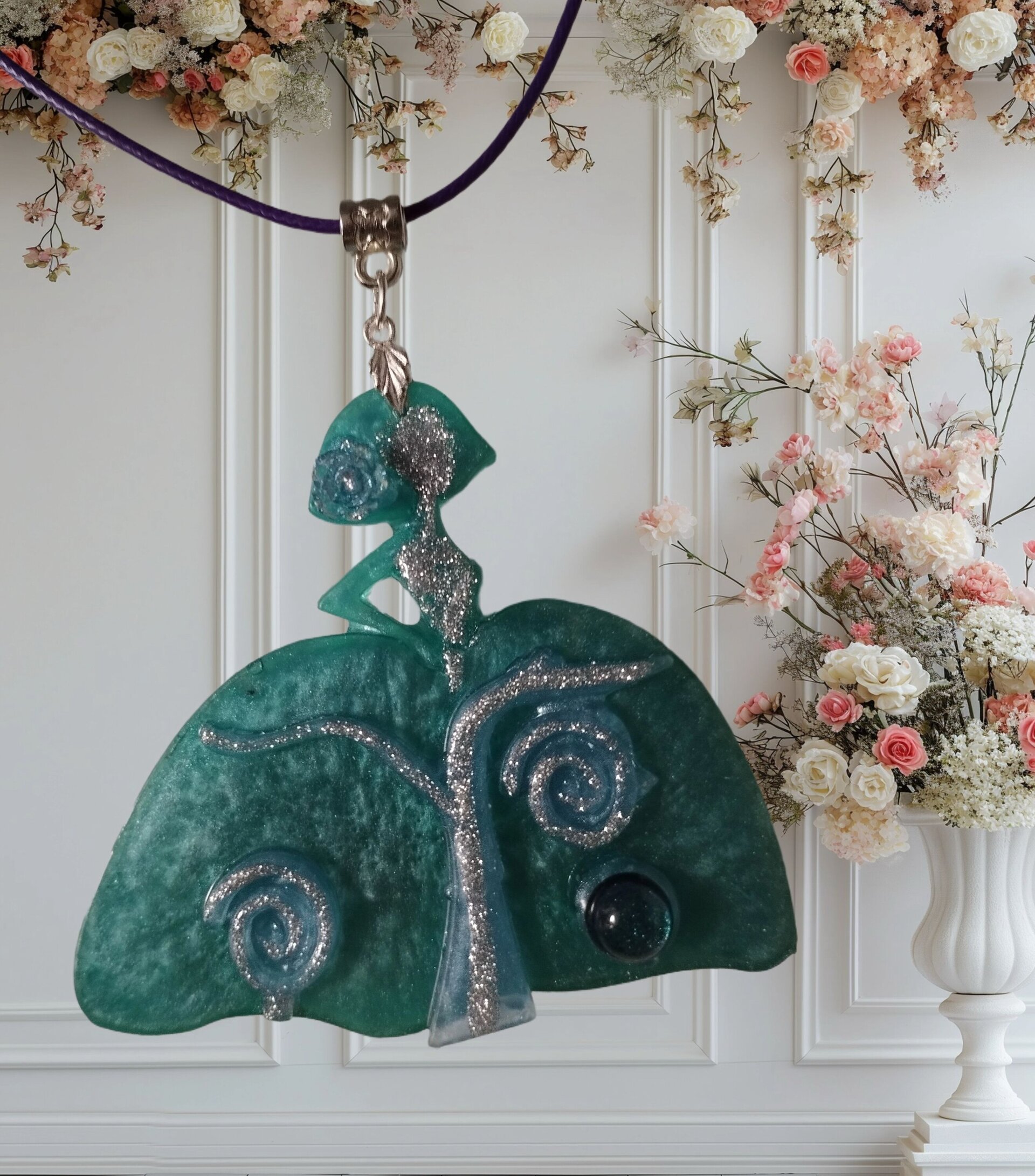 Colgante Menina Árbol de la Vida Esmeralda: Elegancia Natural y Simbólica - 2
