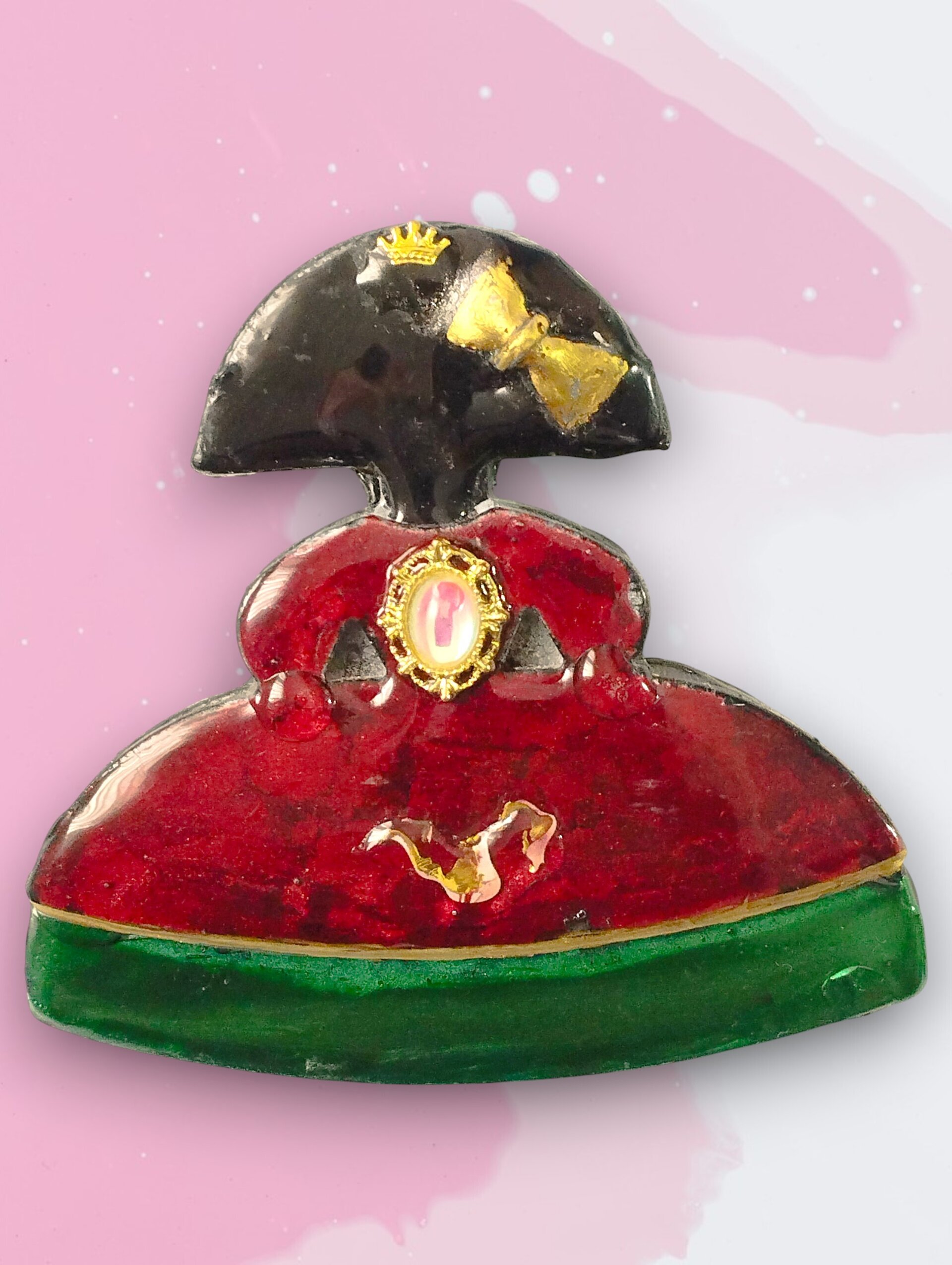 Broche Menina 'Navidad Regia' – Rojo, Verde y Corona Dorada - 4
